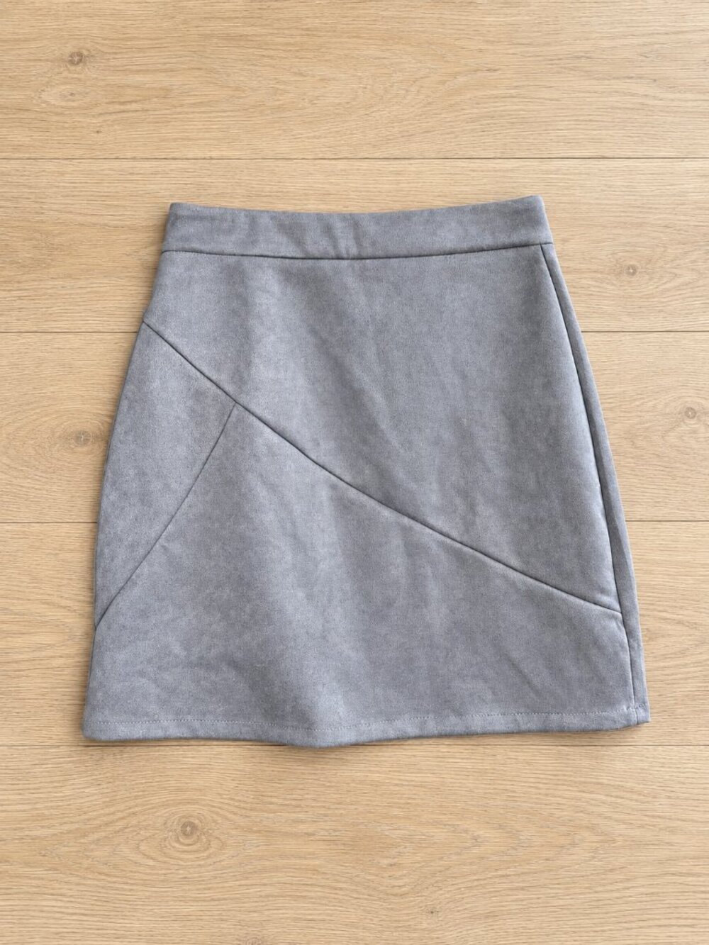 Grey Faux Suede Mini Skirt A Line Asymmetric Seam Minimalist Y2K S